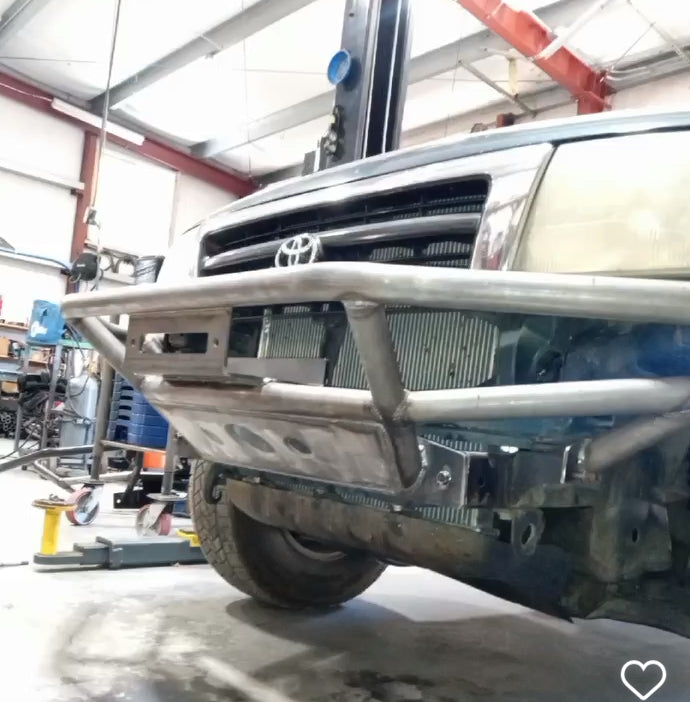 95 - 04 Toyota Tacoma Offroad Front Bumper